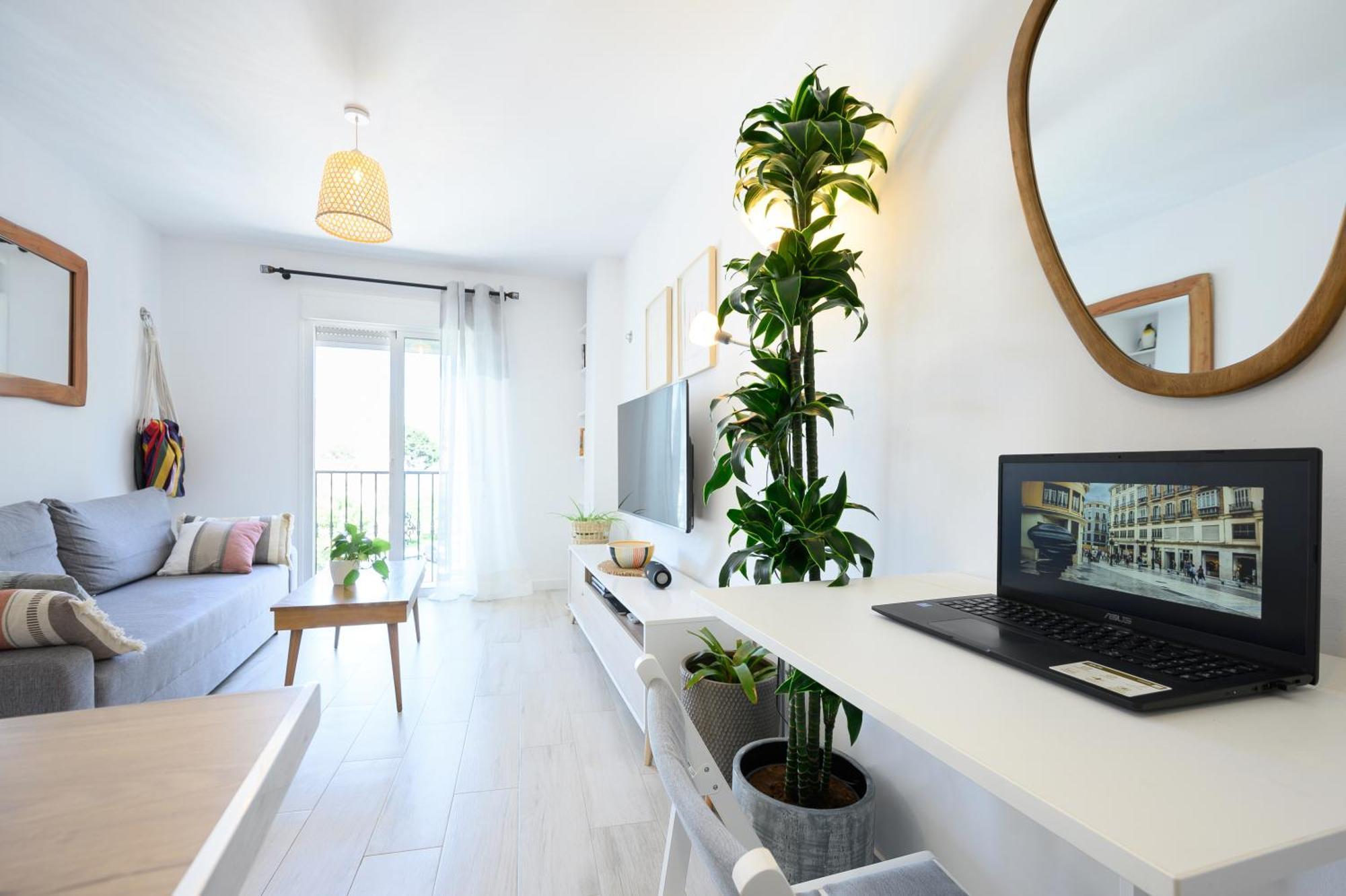 Bright In Apartment *